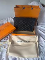 Nieuwe Louis Vouitton Pochette Voyage, Ophalen of Verzenden, Zo goed als nieuw, Zwart