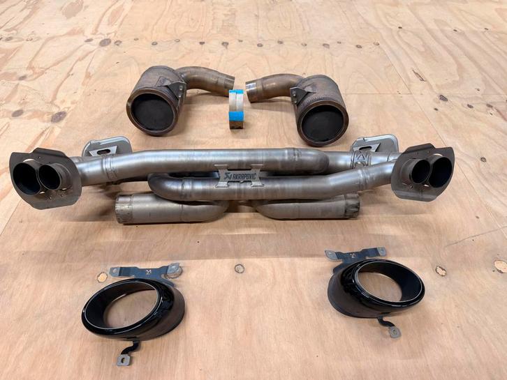 Akrapovic uitlaatsysteem porsche 992.1 Carrera 2/4S en GTS, Auto-onderdelen, Uitlaatsystemen, Porsche, Gebruikt, Ophalen
