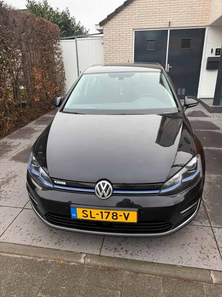 Volkswagen E-Golf 2018 SOH88% NAP, Auto's, Volkswagen, Particulier, Golf, Achteruitrijcamera, Adaptive Cruise Control, Airbags