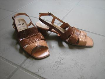 Nieuw elegant leren sandaaltje ARA ELEGANCE 39-40 G snazzeys beschikbaar voor biedingen