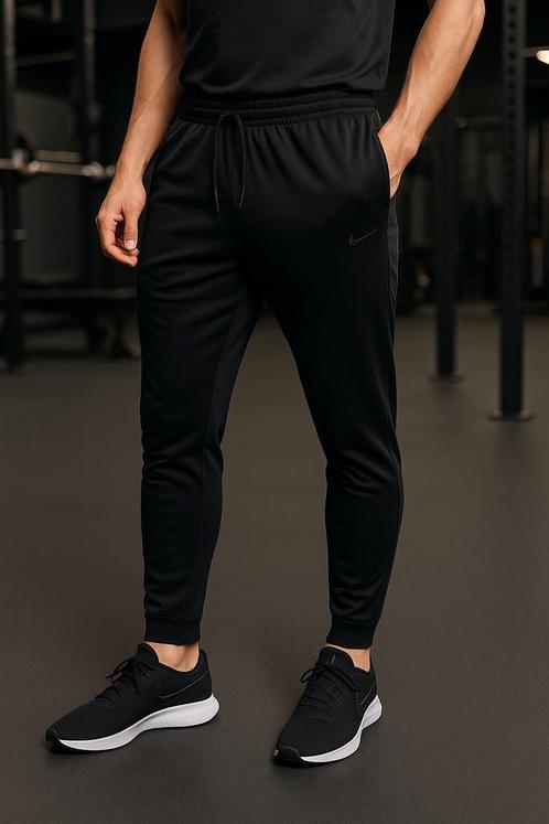 Zwarte trainingbroek van Nike Dri-fit, Kleding | Heren, Sportkleding, Zo goed als nieuw, Algemeen, Maat 48/50 (M), Zwart, Ophalen of Verzenden
