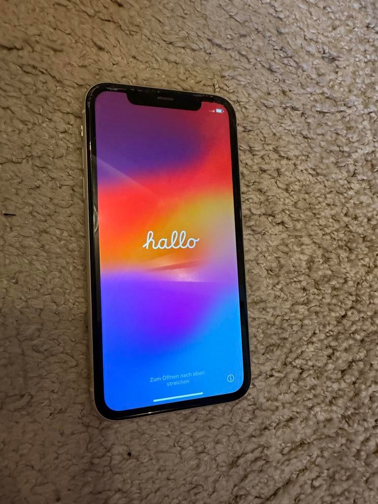 Witte iPhone 11 + leuke hoesjes!, Telecommunicatie, Mobiele telefoons | Apple iPhone, 64 GB, iPhone 11, Wit, Ophalen