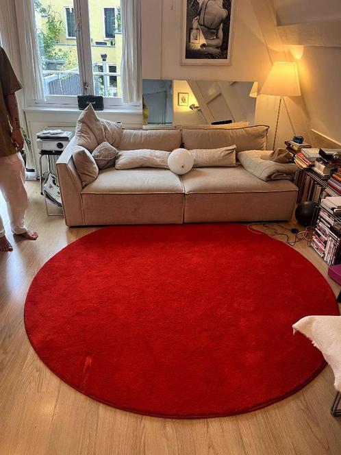 Ikea limited edition kleed Stoense rood, Huis en Inrichting, Stoffering | Tapijten en Kleden, Gebruikt, 150 tot 200 cm, 150 tot 200 cm