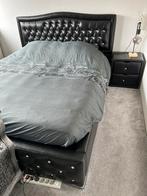 Bed + nachtkastje, Ophalen, Overige materialen, Gebruikt, Zwart