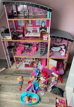 Kidskraft barbie huis met spullen, Kinderen en Baby's, Speelgoed | Poppenhuizen, Poppenhuis, Gebruikt, Ophalen