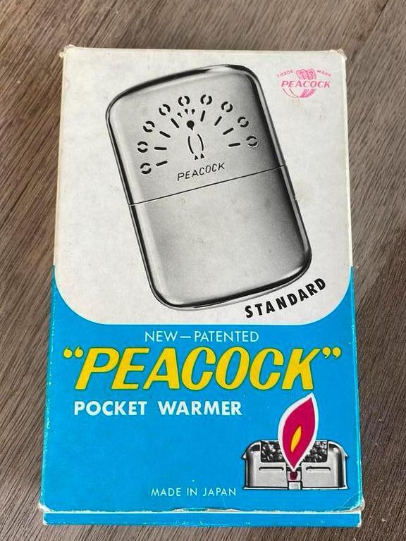 Vintage Peacock Pocket Warmer Jaren ‘50, Verzamelen, Rookartikelen, Aanstekers en Luciferdoosjes, Gebruikt, Aansteker, Ophalen of Verzenden