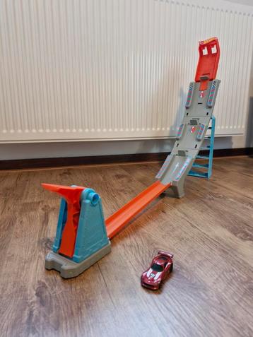 Hotwheels action hill climb champion beschikbaar voor biedingen