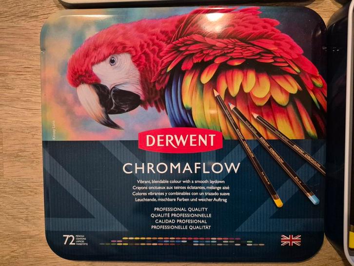 Derwent Chromaflow Kleurpotloden - 72 stuks, Hobby en Vrije tijd, Tekenen, Nieuw, Potlood of Stift, Ophalen of Verzenden