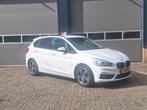 BMW 2-serie Active Tourer 218i High Executive, Gebruikt, Wit, Bedrijf, 3 cilinders