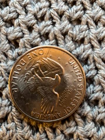 Dollar munt beschikbaar voor biedingen