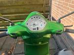 Mooie vespa, Fietsen en Brommers, Ophalen, Overige modellen, Maximaal 45 km/u, Zo goed als nieuw