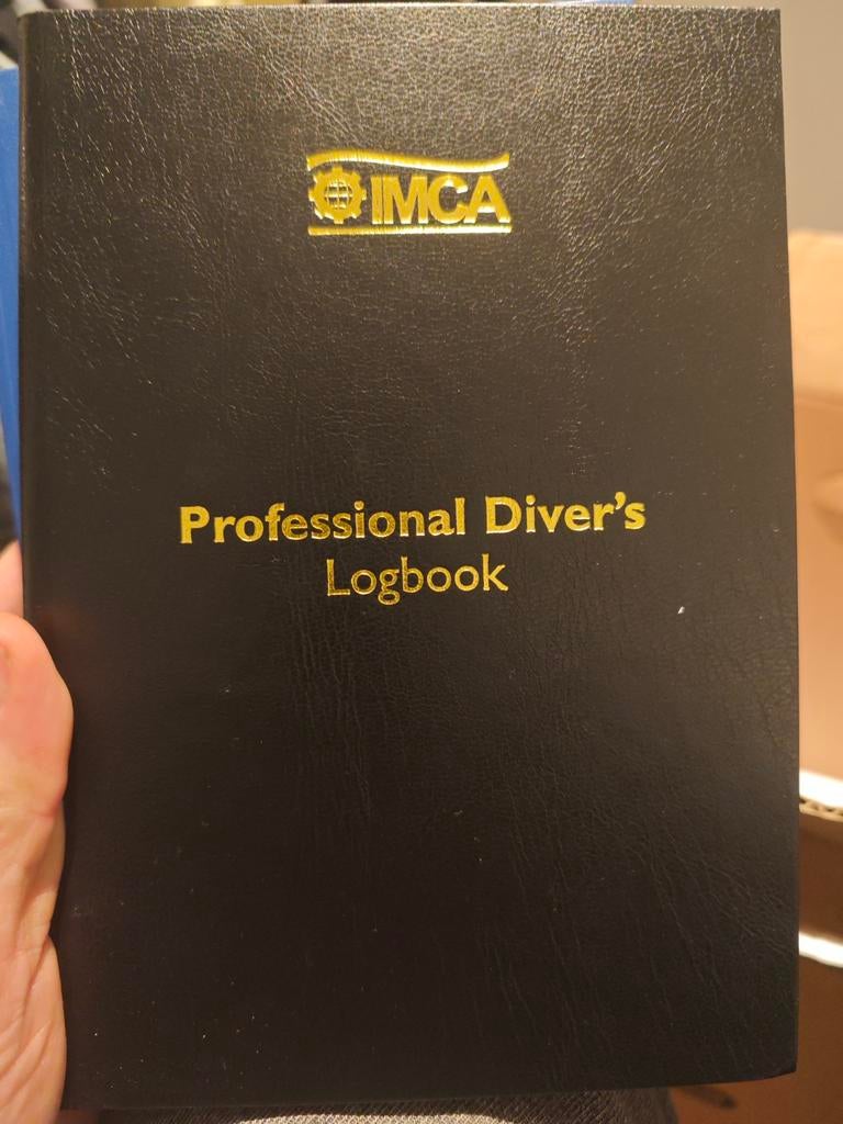 Duiklogboek professioneel, Ophalen of Verzenden