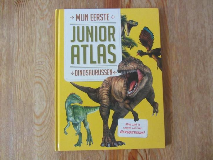 Junior atlas dinosaurussen, Boeken, Kinderboeken | Jeugd | onder 10 jaar, Zo goed als nieuw, Non-fictie, Ophalen of Verzenden
