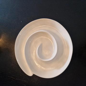 Amuse schaal beschikbaar voor biedingen