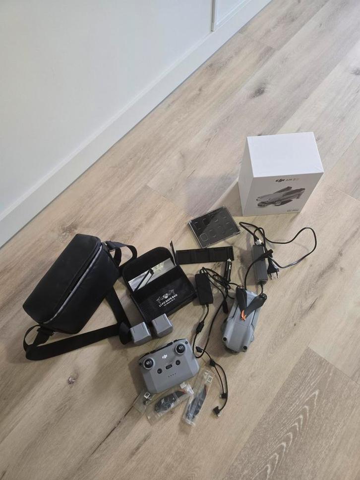 DJI Air 2S Fly More Combo, zeer compleet en incl verzekering, Audio, Tv en Foto, Drones, Zo goed als nieuw, Drone met camera, Ophalen of Verzenden