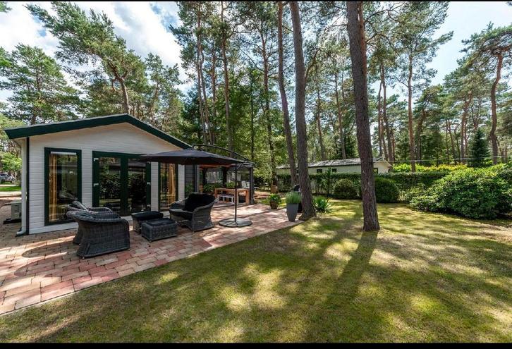 Verzorgd chalet in Doornspijk op ruim perceel!, Vakantie, Vakantiehuizen | Nederland, Gelderland en Veluwe, Chalet, Bungalow of Caravan