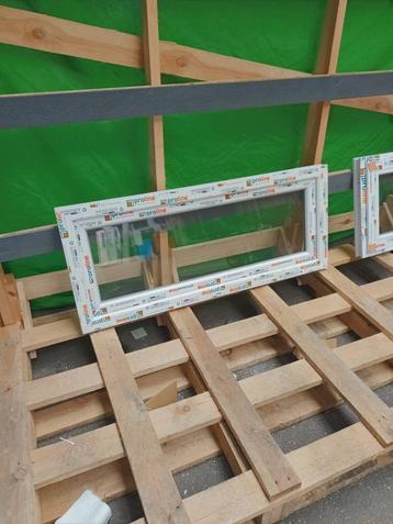 Kunststof Kiep kozijn  b120 x h50 cm Wit  -2266- beschikbaar voor biedingen