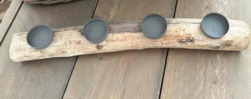 Kaarsen standaard boomstam beschikbaar voor biedingen