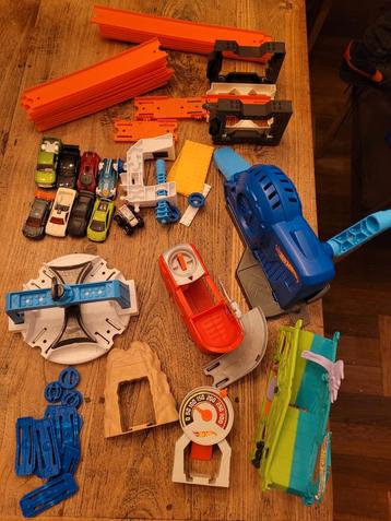 Hot Wheels Racebaan Onderdelen Set beschikbaar voor biedingen