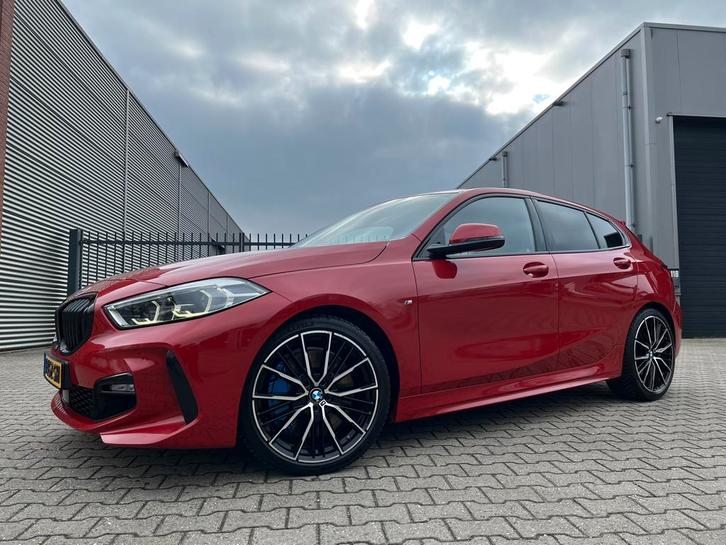 BMW 118i M sport | Pano | Digi | 2020, Auto's, BMW, Bedrijf, 1-Serie, ABS, Adaptieve lichten, Adaptive Cruise Control, Airbags