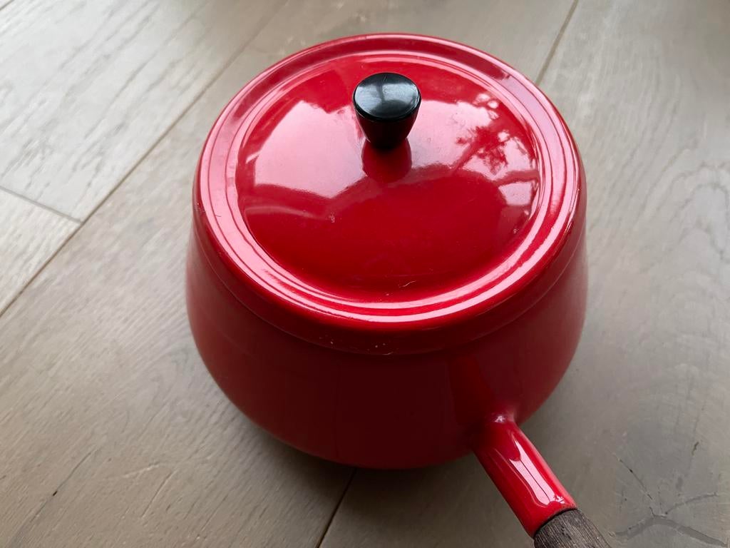 Vintage rode zware kwaliteit emaille fonduepan, Ophalen of Verzenden, Zo goed als nieuw, Overige materialen