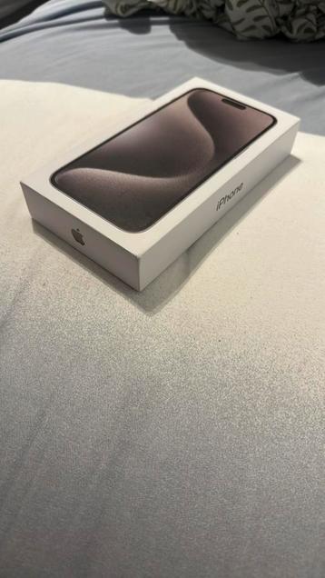 Iphone 15 pro max 1tb gesealed beschikbaar voor biedingen