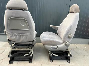 draaistoelen stoelen camper opel vivaro renault trafic beschikbaar voor biedingen