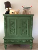 Kast houtsnijwerk, Kinderen en Baby's, Kinderkamer | Commodes en Kasten, Ophalen, Kast, 105 cm of meer, Minder dan 50 cm