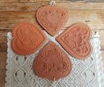 4 Terra cotta chocolade /knutsel/ koekjes mal, hartjes, Ophalen of Verzenden
