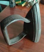 Antiek Strijkijzer - Sad Iron / Kolenstrijkijzer, Ophalen of Verzenden