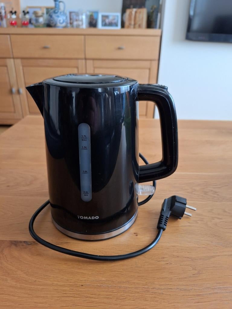 Tomado waterkoker, Witgoed en Apparatuur, Waterkokers, 1 tot 2 liter, Ophalen of Verzenden