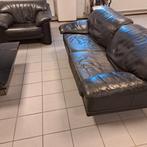 GRATISGRATIS OPHALEN lederen bank,dressoir  en salontafel, Ophalen