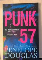 Punk 57 door Penelope Douglas, Ophalen of Verzenden, Nieuw, Penelope Douglas