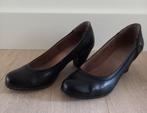 Zwarte pumps maat 37 Caravelle, Ophalen of Verzenden, Zo goed als nieuw, Zwart