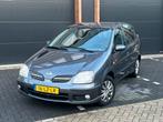 Nissan Almera Tino 1.8 Acenta Automaat, Stof, 1250 kg, 4 cilinders, Almera Tino