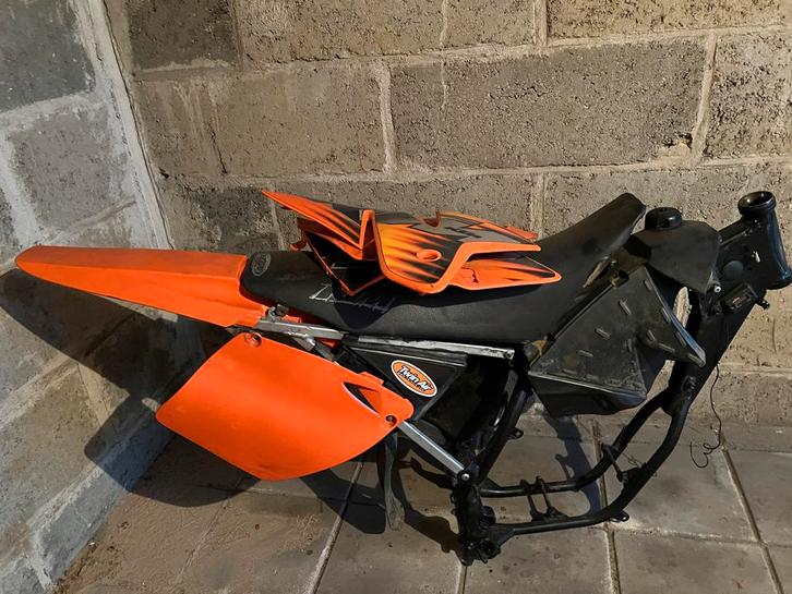 KTM Crossmotor Frame, Zadel, Tank, Subframe & Kappen, Motoren, Onderdelen | Overige, Gebruikt, Ophalen