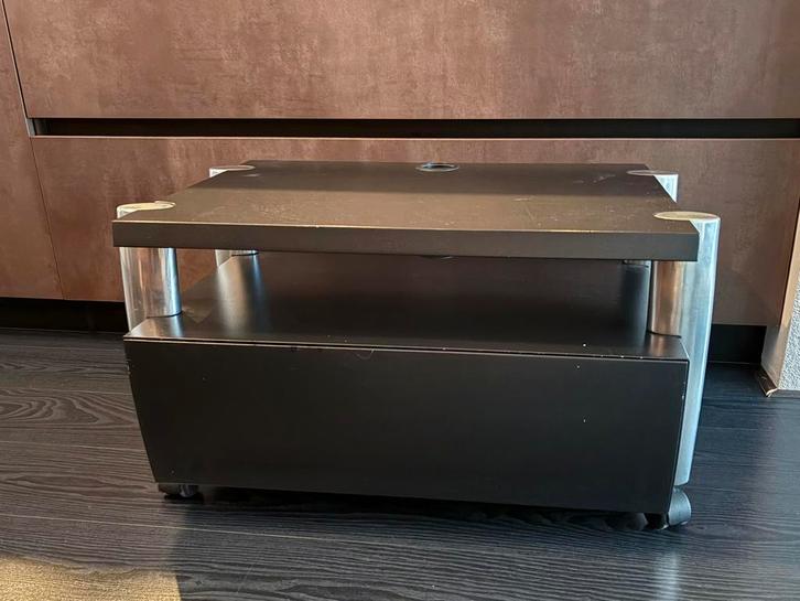 Leolux Verso televiemeubel of muziekmeubel, Huis en Inrichting, Kasten | Televisiemeubels, Gebruikt, Minder dan 100 cm, 50 tot 100 cm