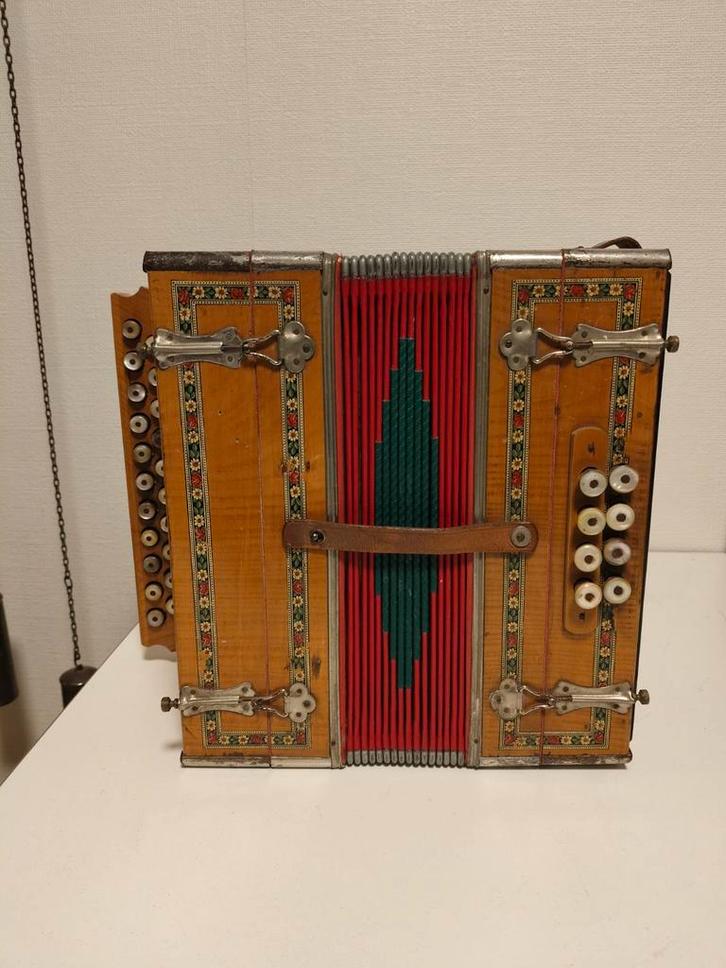 Antieke Stahltone trekharmonica, Muziek en Instrumenten, Accordeons, Gebruikt, Knopaccordeon, Overige formaten, Overige merken