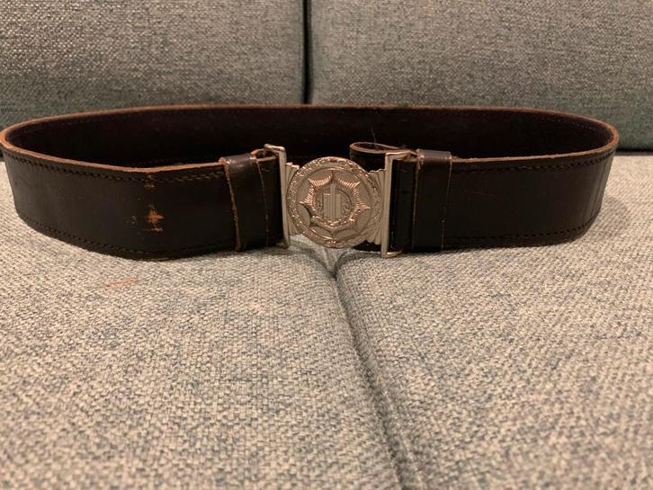 Leren Koppel/riem/centuur gemeentepolitie jaren 60/70, Verzamelen, Militaria | Algemeen, Marechaussee, Overige typen, Nederland