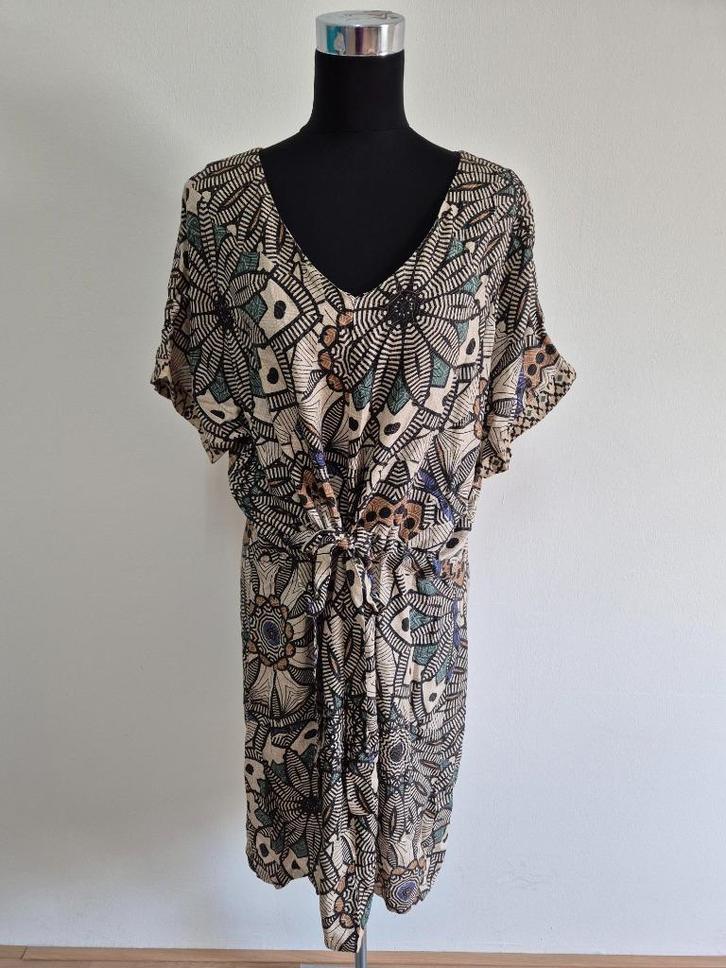 J585 - Geisha jurkje in herfsttinten maat XXXL-46 (1), Kleding | Dames, Jurken, Zo goed als nieuw, Maat 46/48 (XL) of groter, Blauw