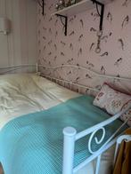 Mooi Wit metalen bed bedbank 90x200, Ophalen, 85 tot 100 cm, Zo goed als nieuw, Lattenbodem