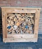 Kast met haardhout, kachelhout. Leuk en handig voor buiten., Tuin en Terras, Haardhout, Minder dan 3 m³, Ophalen, Overige houtsoorten