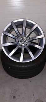 Vw Monterey R-line velgen 18 inch 5x112 Passat, Arteon., Ophalen, 18 inch, Gebruikt, Velg(en)