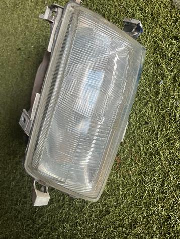 Opel Astra F rechter koplamp beschikbaar voor biedingen