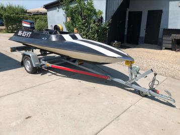 *ZSM WEG* Piranha speedboot met 25pk Yamaha, nieuwe trailer beschikbaar voor biedingen