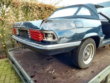 Mercedes 280SL R107 W107 in onderdelen garage opruiming  beschikbaar voor biedingen