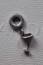 Pandora bedel zilver cocktail glas, Gebruikt, Pandora, Ophalen of Verzenden, 1 bedel