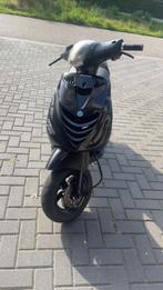 Piaggio zip 70 zonder 123, Fietsen en Brommers, Scooters | Piaggio, Ophalen, Tweetakt, Maximaal 45 km/u, Zo goed als nieuw