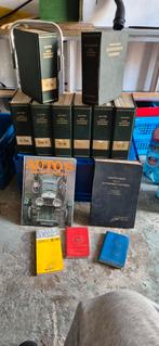 8 kluwer auto technische Handboeken voor verschillende merke, Ophalen of Verzenden