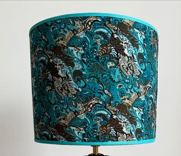 Handgemaakte Lampenkap Groen/Bruin., Huis en Inrichting, Lampen | Lampenkappen, Nieuw, Minder dan 25 cm, Rond, Bruin, Groen, Ophalen of Verzenden